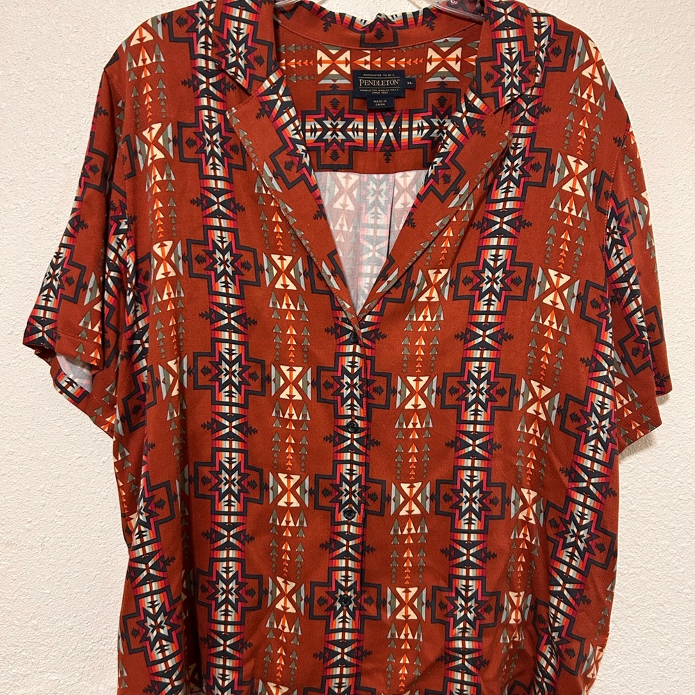 Pendleton Men's Rust Geometric Button Down Shirt - image 1